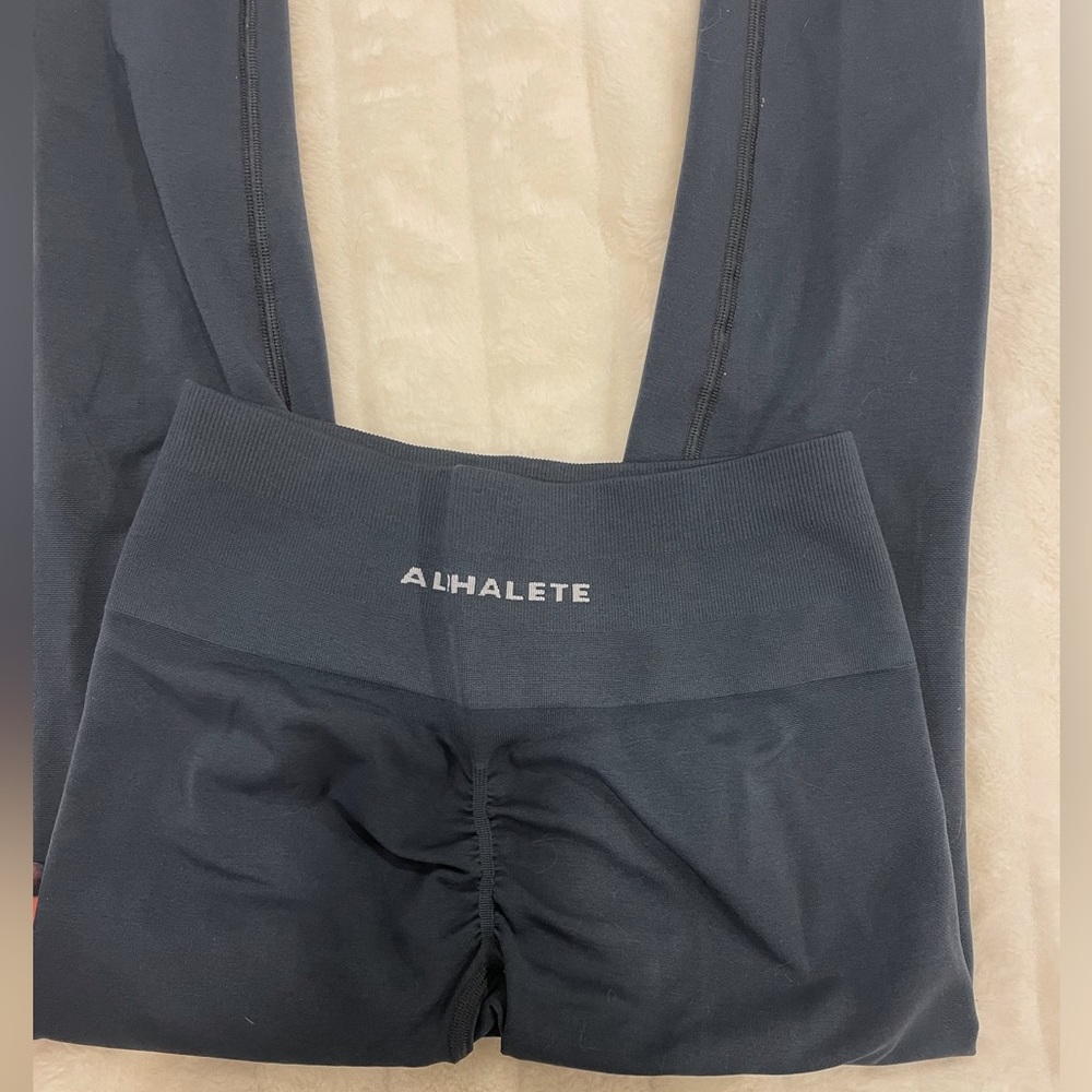 Alphalete amplify leggings small